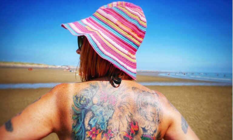 Tatouage au soleil quoi faire